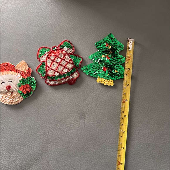 SET OF 3 VINTAGE BEADED/SEQUINED CHRISTMAS MAGNETS - Picture 7 of 9